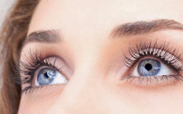 Tips for Attractive & Glowing Eyes