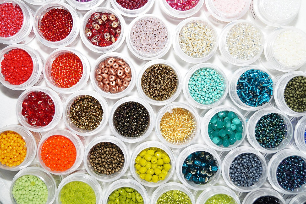 What You Need to Know About Seed Beads Production