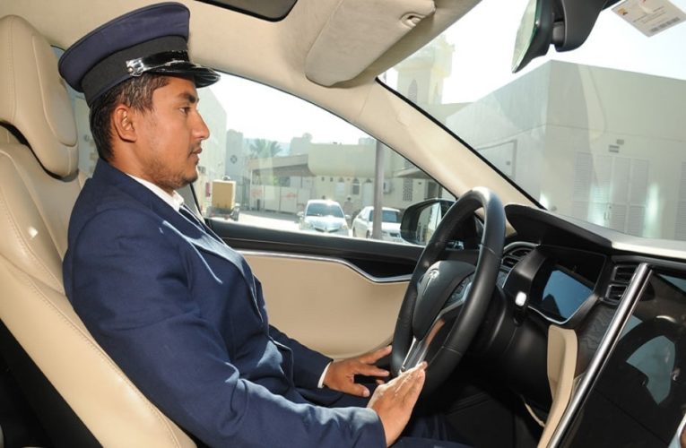 Hiring a Driver for a Day in Dubai